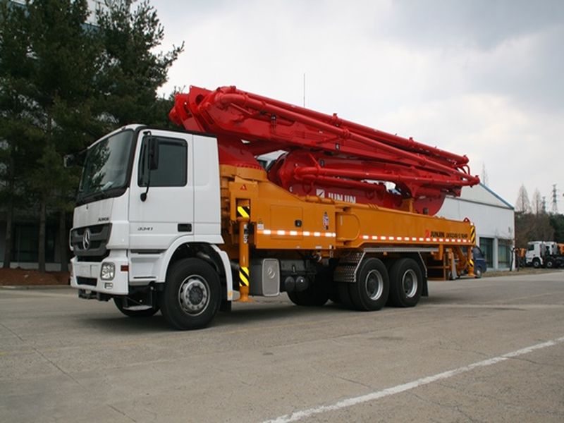 Аренда автобетононасоса JunJin JXRZ 46-5.16HP