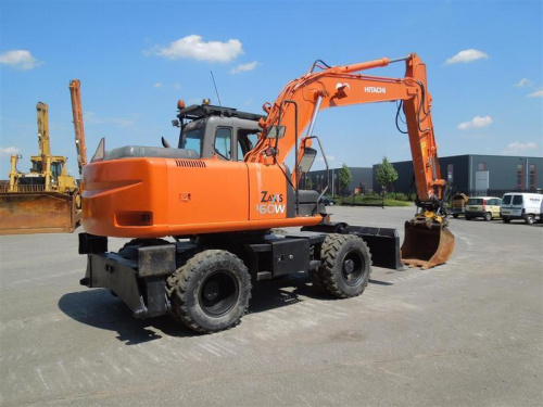 Аренда колесного экскаватора HITACHI ZX160W